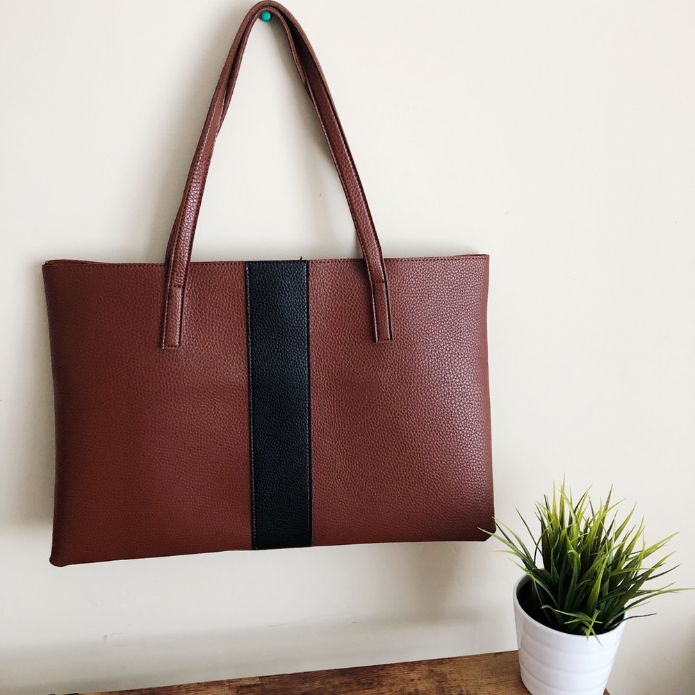 NWOT Vince Camuto Luck Tote